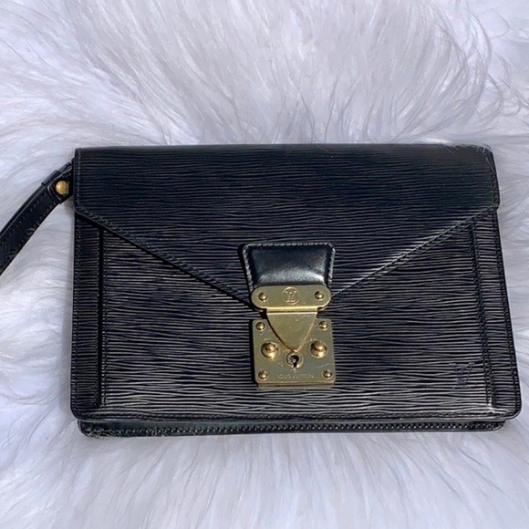 Louis Vuitton | Bags | Louis Vuitton Epi Sellier Dragonne Clutch | Poshmark
